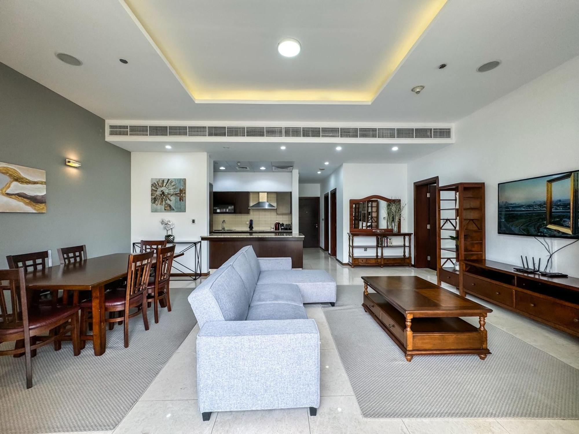 Modern Beachfront 1Br Apartment - Tiara Residence Ντουμπάι Εξωτερικό φωτογραφία